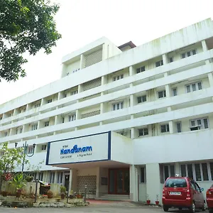 hotel-nandanam-east-nada.kerala-hotels.net/
